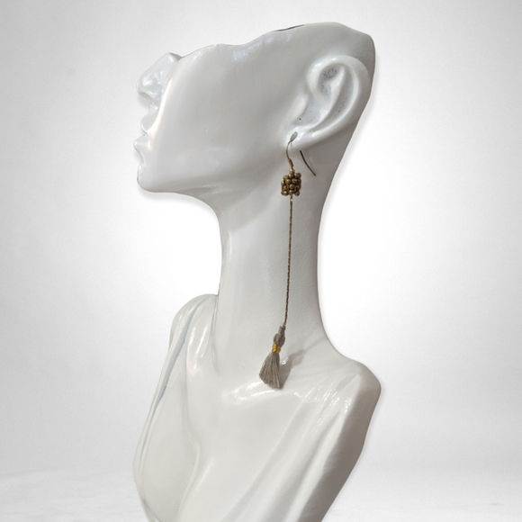 Shiraleah Lena Earring Grey - Picture 2 of 8